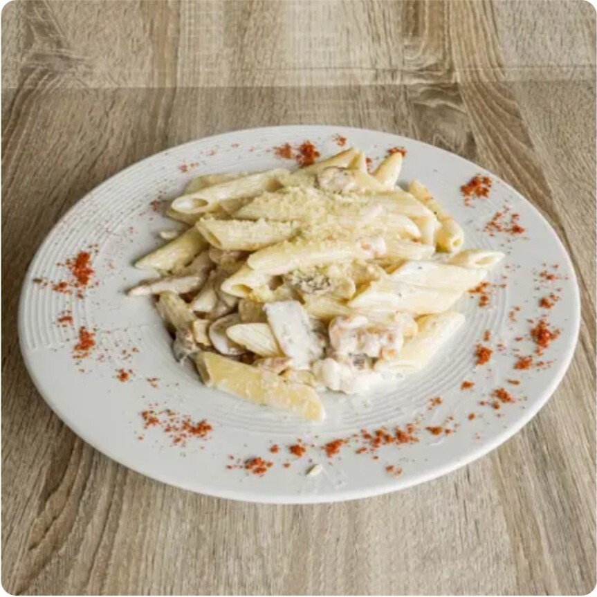 Kremalı Tavuklu Mantarlı Makarna