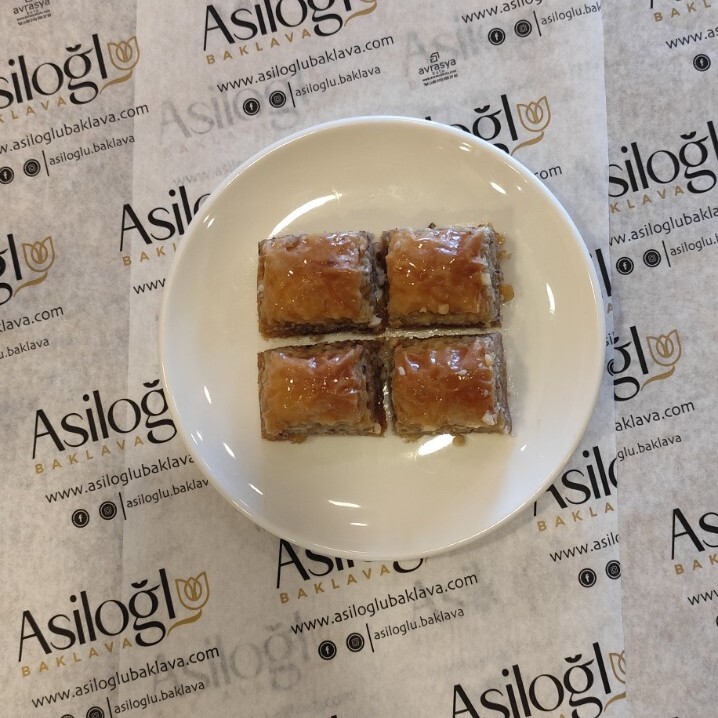 Cevizli Ev Baklava (250 gr)