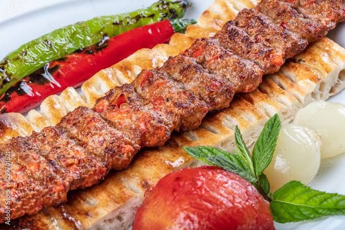 Adana Kebap servis (120gr)