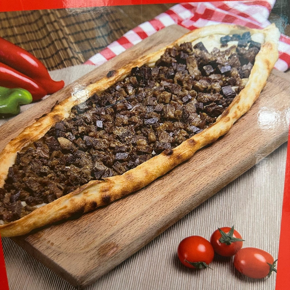 Kavurmalı Pide