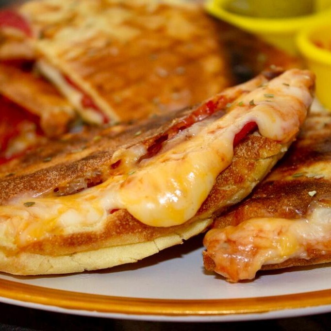 Cheddars Özel Tostu