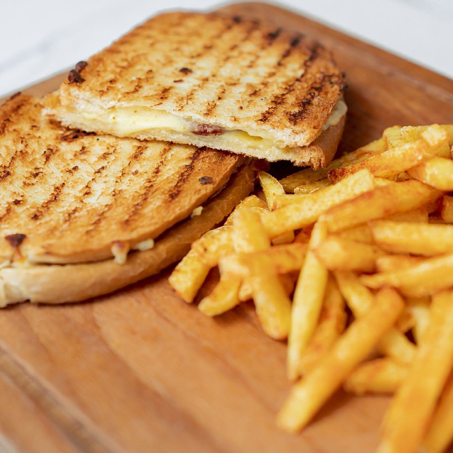 Egeli Tost