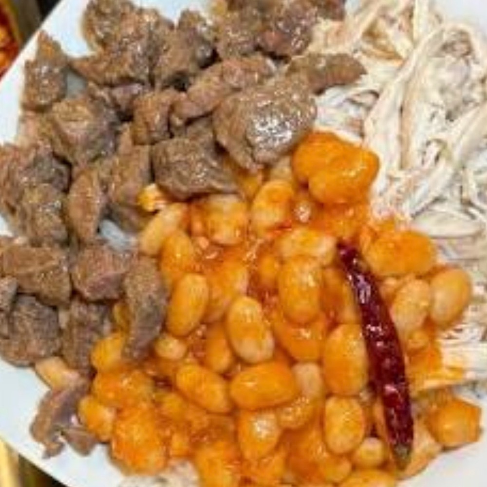 1 PORS. PILAV ÜSTÜ KAVURMA KURU VE TAVUKLU