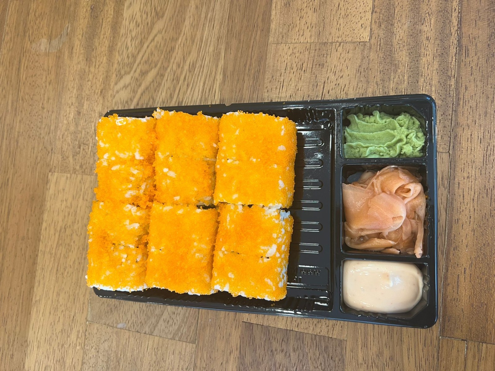 King Maguro California Roll (12 Pcs.)