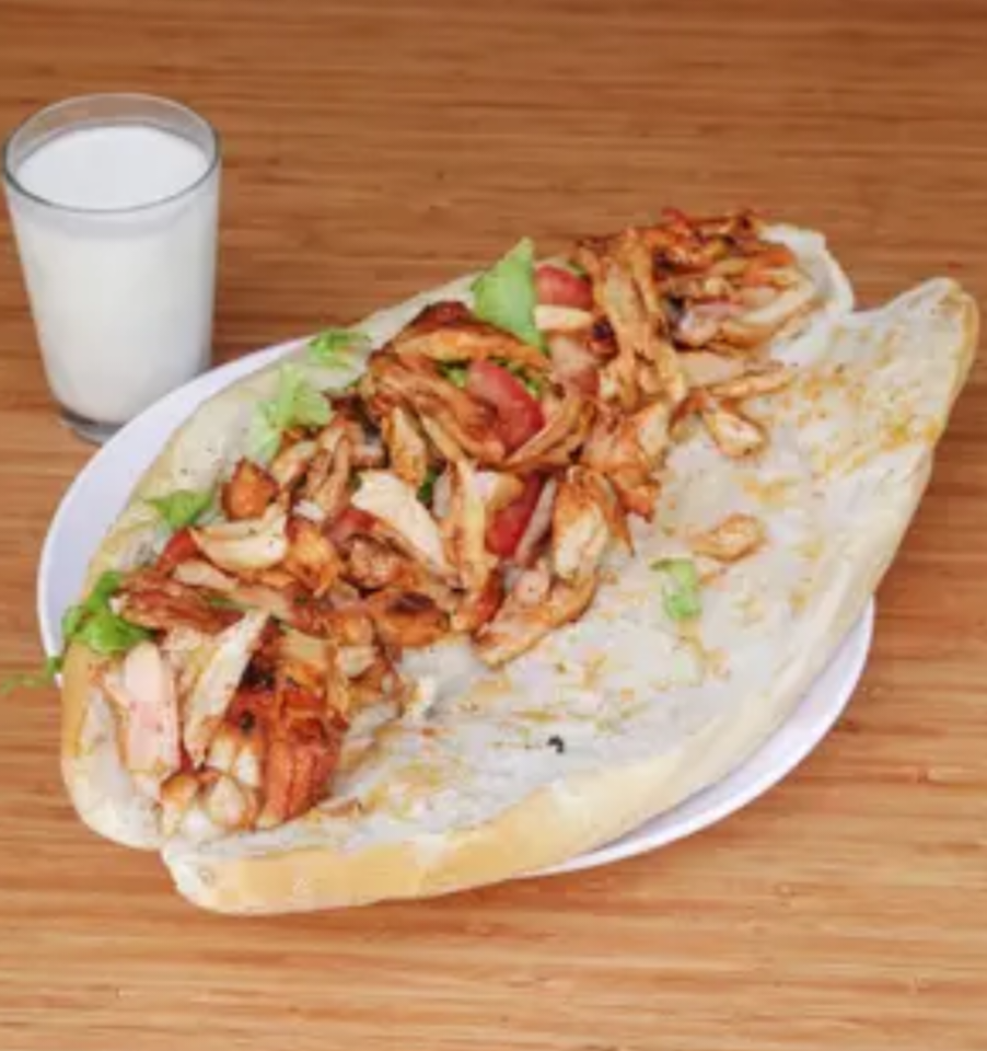 Tam Ekmek Arasi Kaşarlı T. Döner Menü