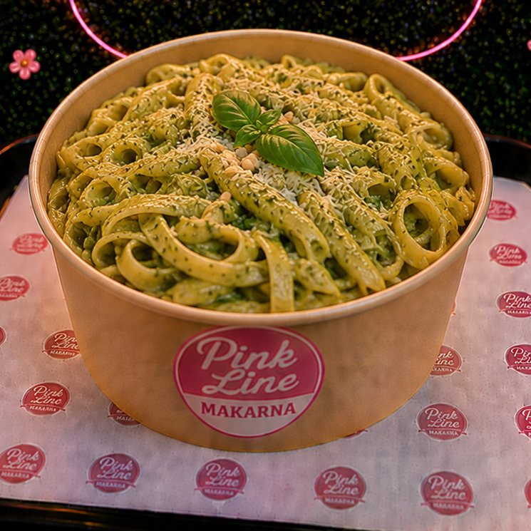 Pesto Soslu Fettuccine