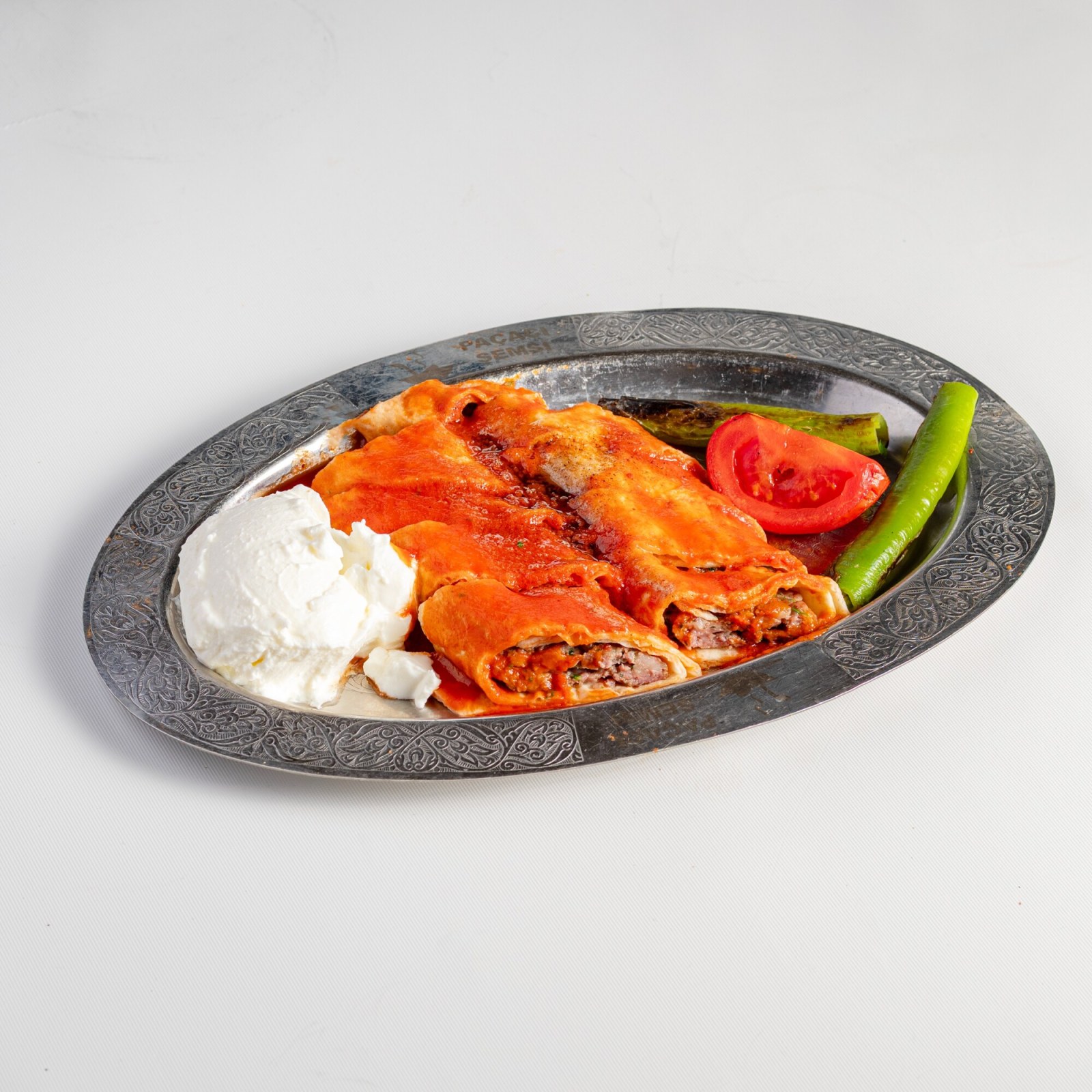 Yoğurtlu Beyti Sarma