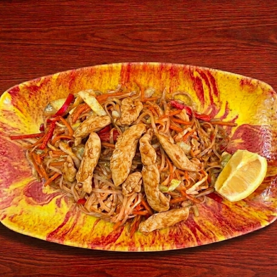 Pad Thai Körili Tavuklu Noodle