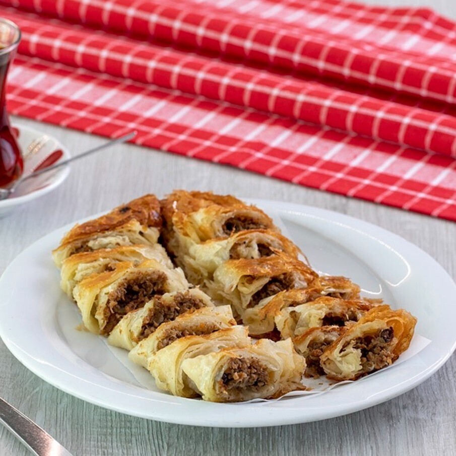 Kıymalı Kol Böreği (750 Gr)