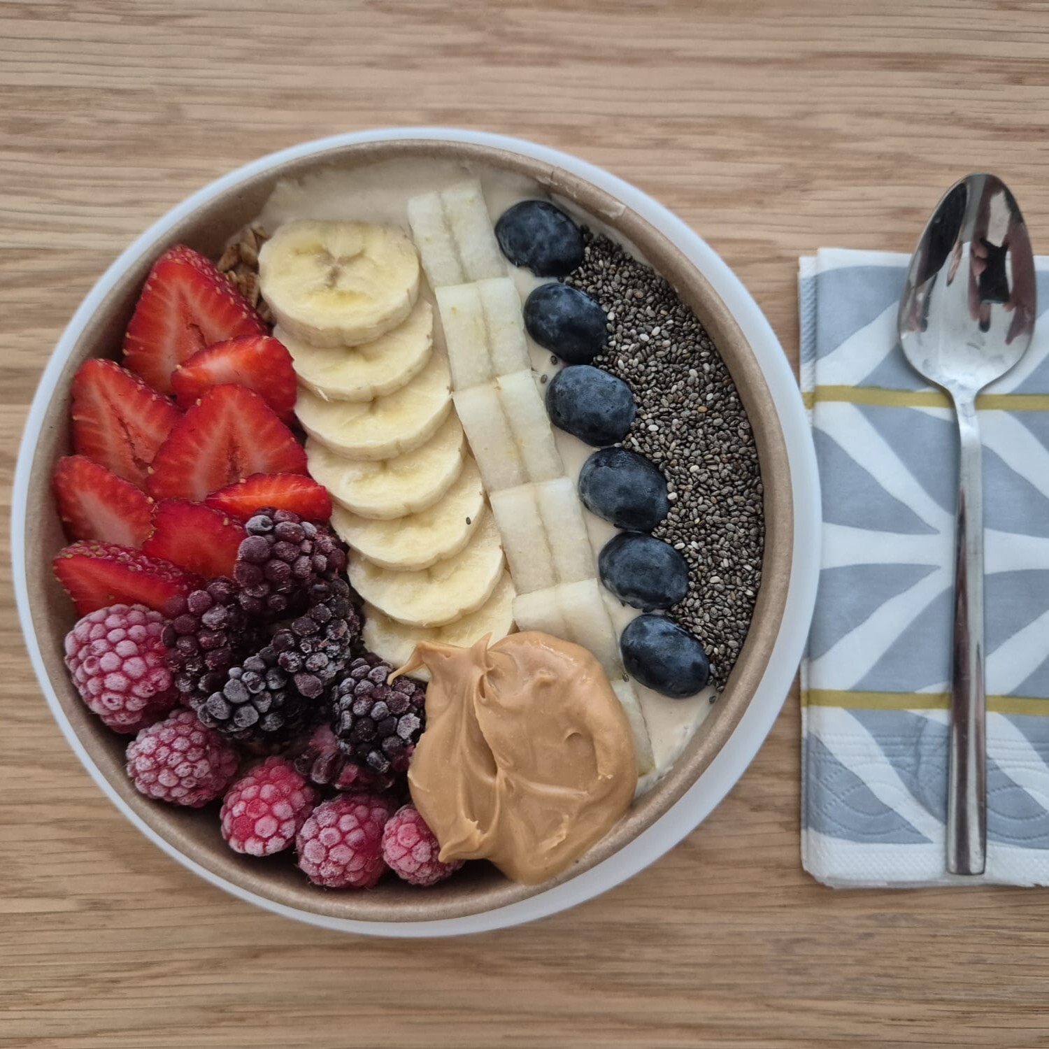 Protein Peanut & Banana Bowl