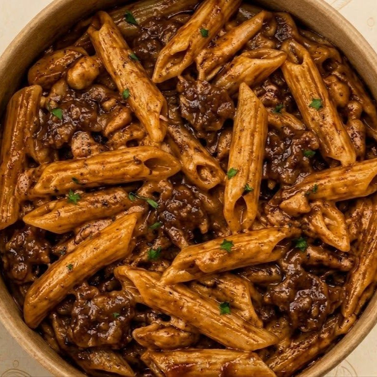 Barbekü Soslu Makarna