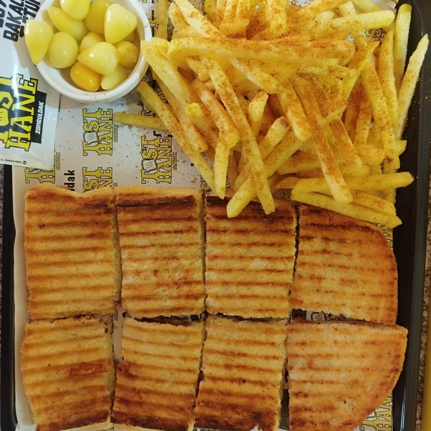 Pastırmalı, Sucuklu Ordu Tostu