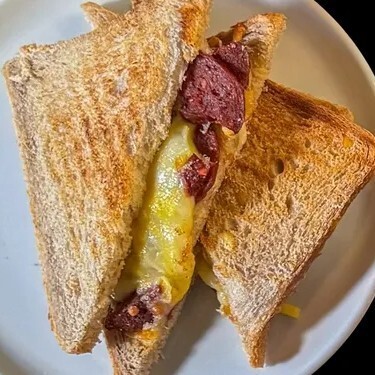 Kasap Sucuklu Tost