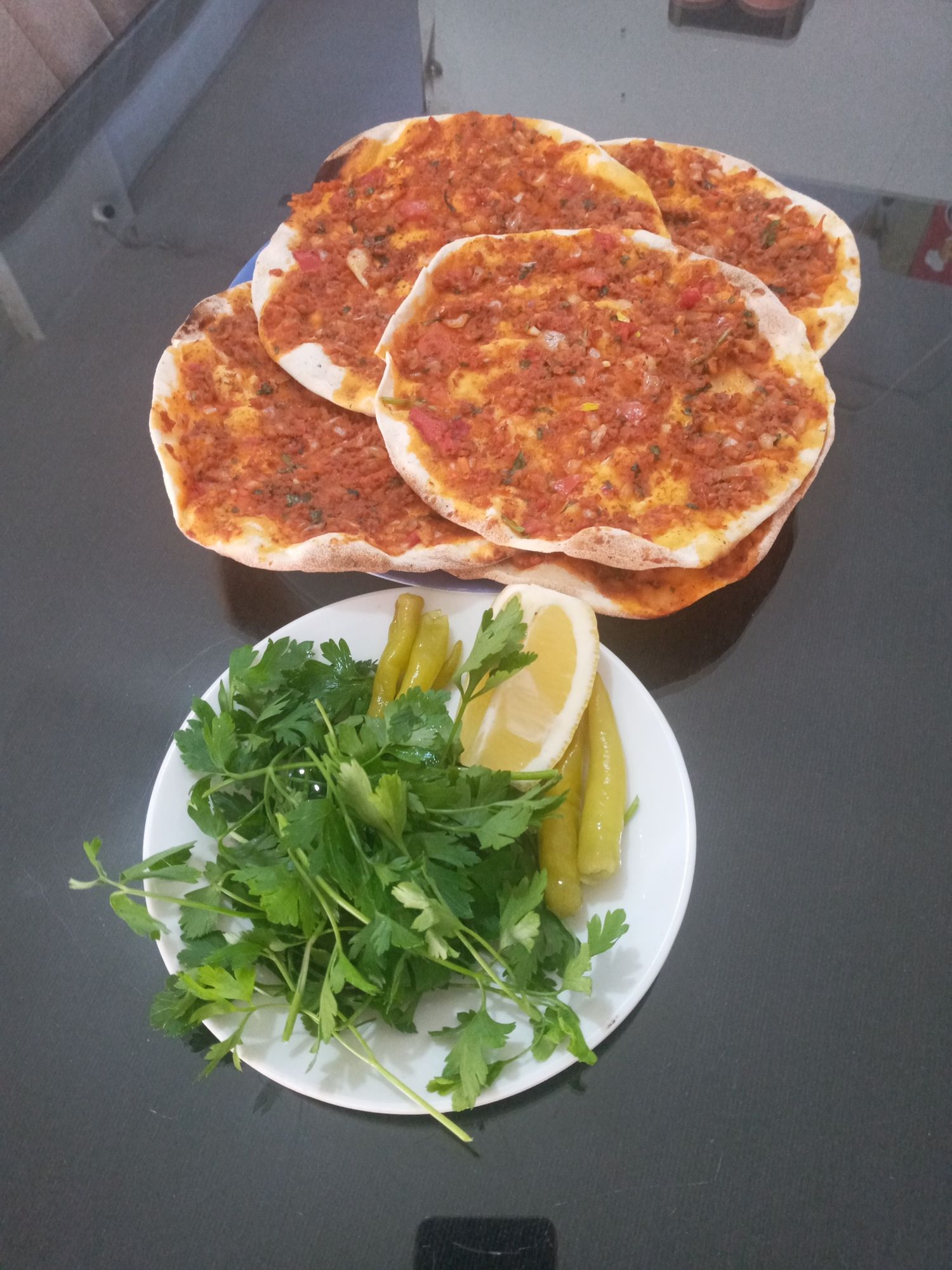4 Adet Adana Lahmacunu