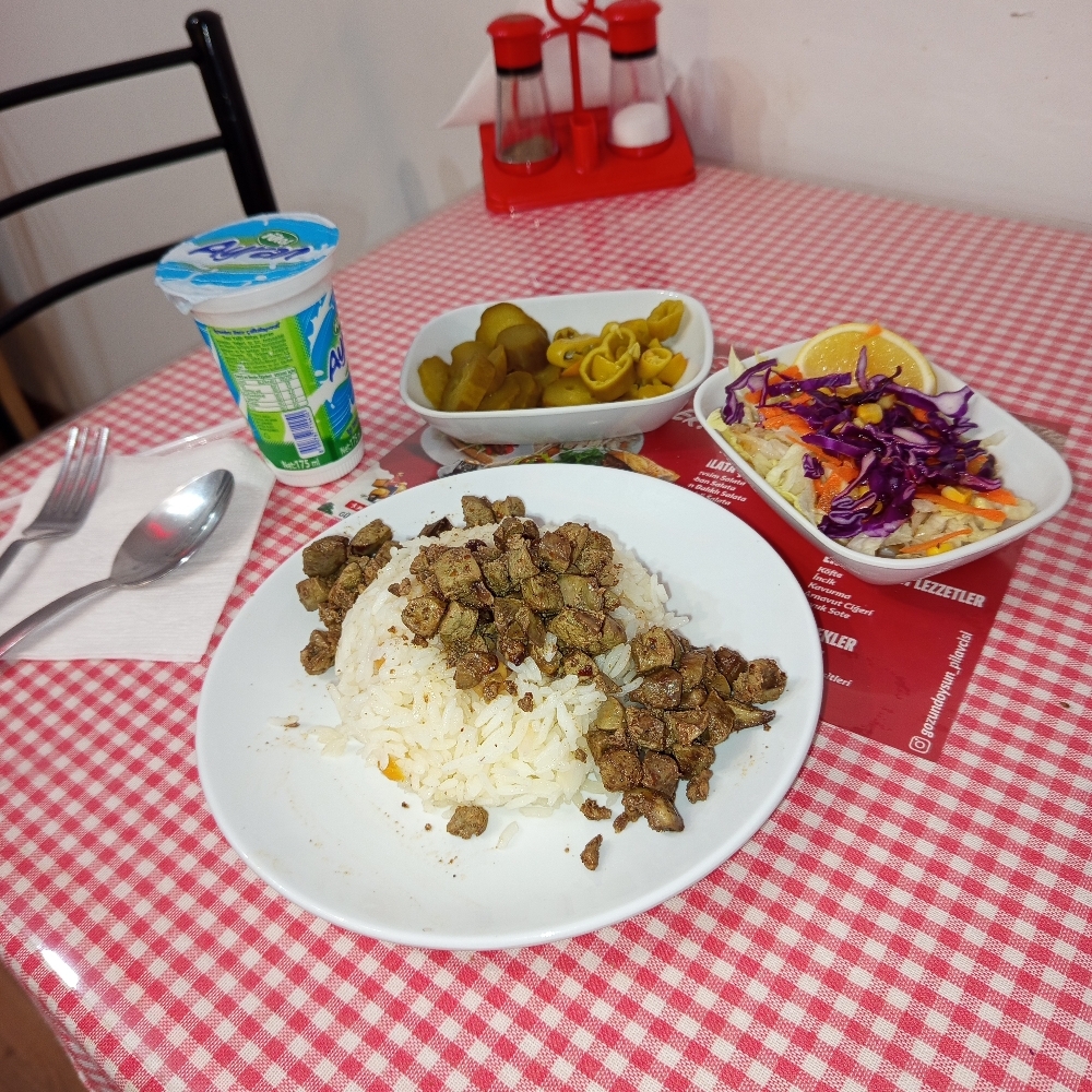 Ciğer Pilav