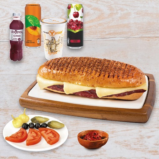 Pastırmalı Kaşarlı Tost Menü