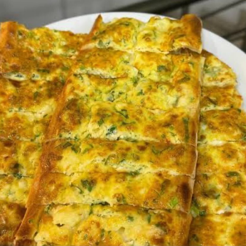 Peynirli Yumurtalı Pide