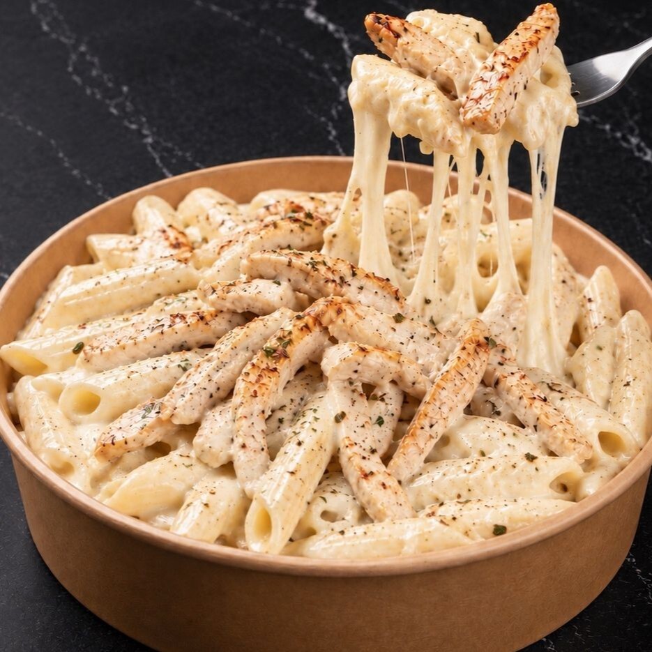 Tavuklu kremalı penne (yarım)