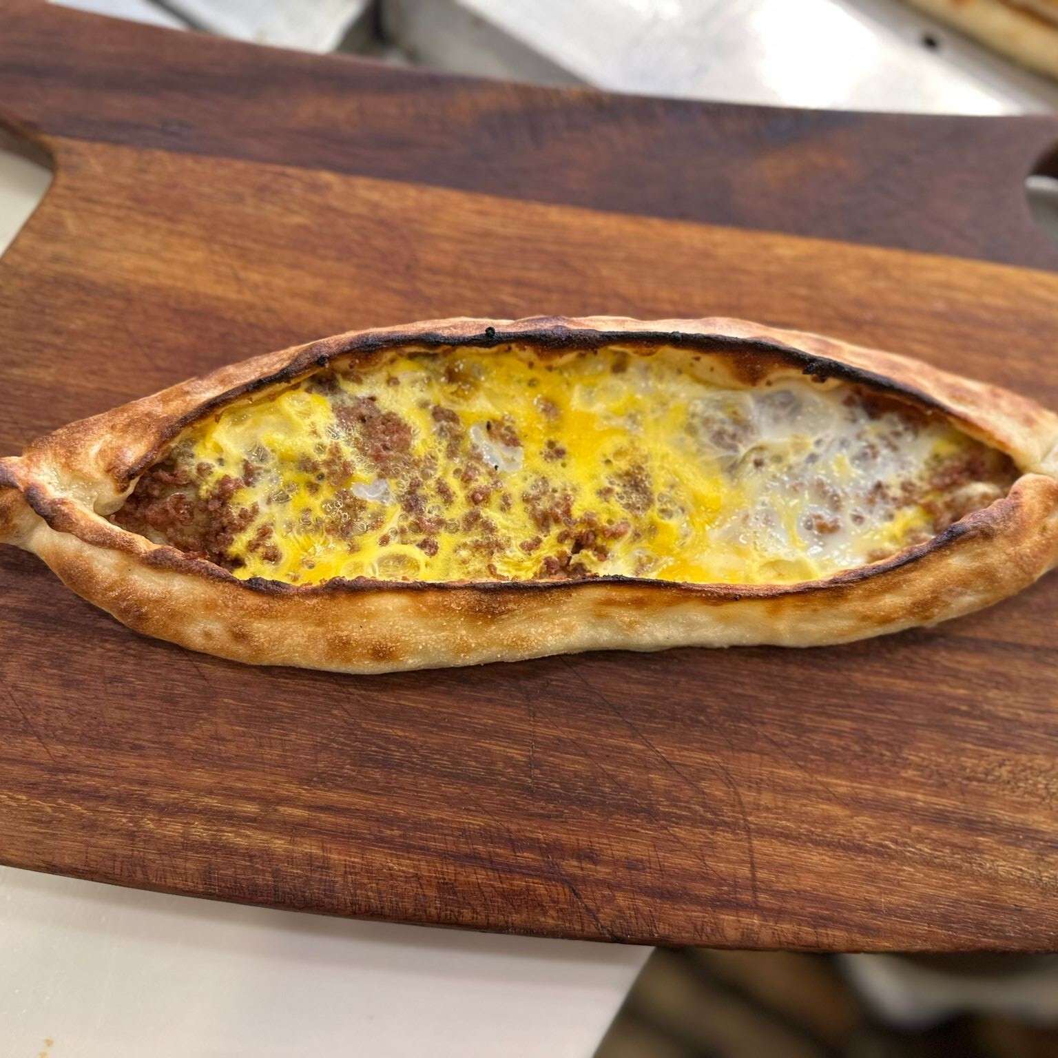 Kıymalı Yumurtalı Pide (Mini Boy)