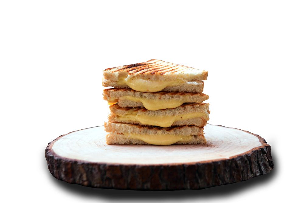 Ayvalık Ekmeğine Kaşarlı Tost