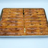 Karışık Ev Böreği (Tepsi) (16 Adet)
