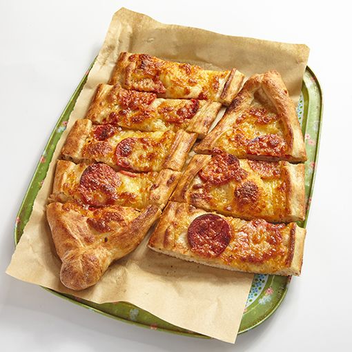 Kaşarlı Sucuklu Pide