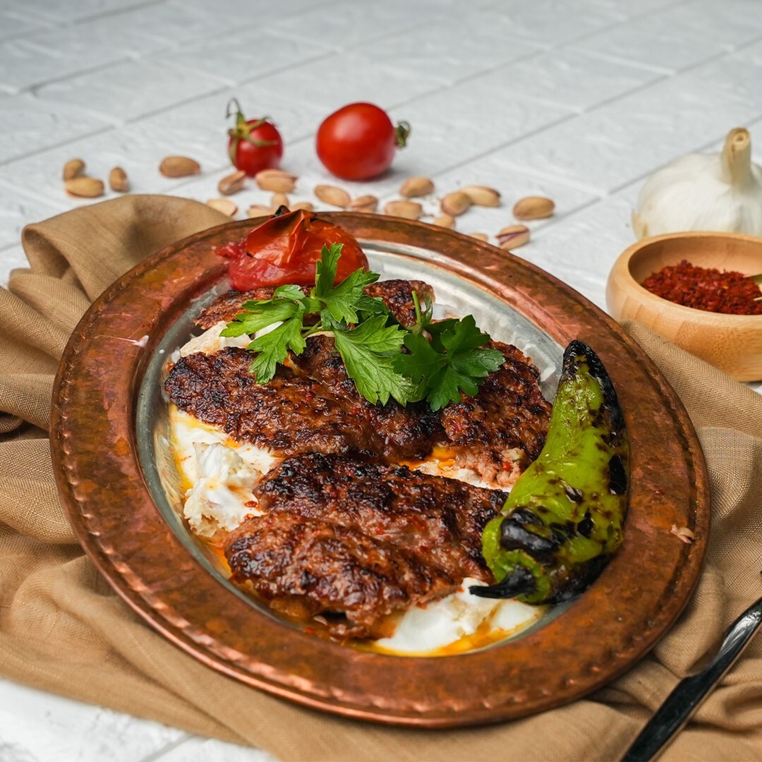 Yoğurtlu Kebap