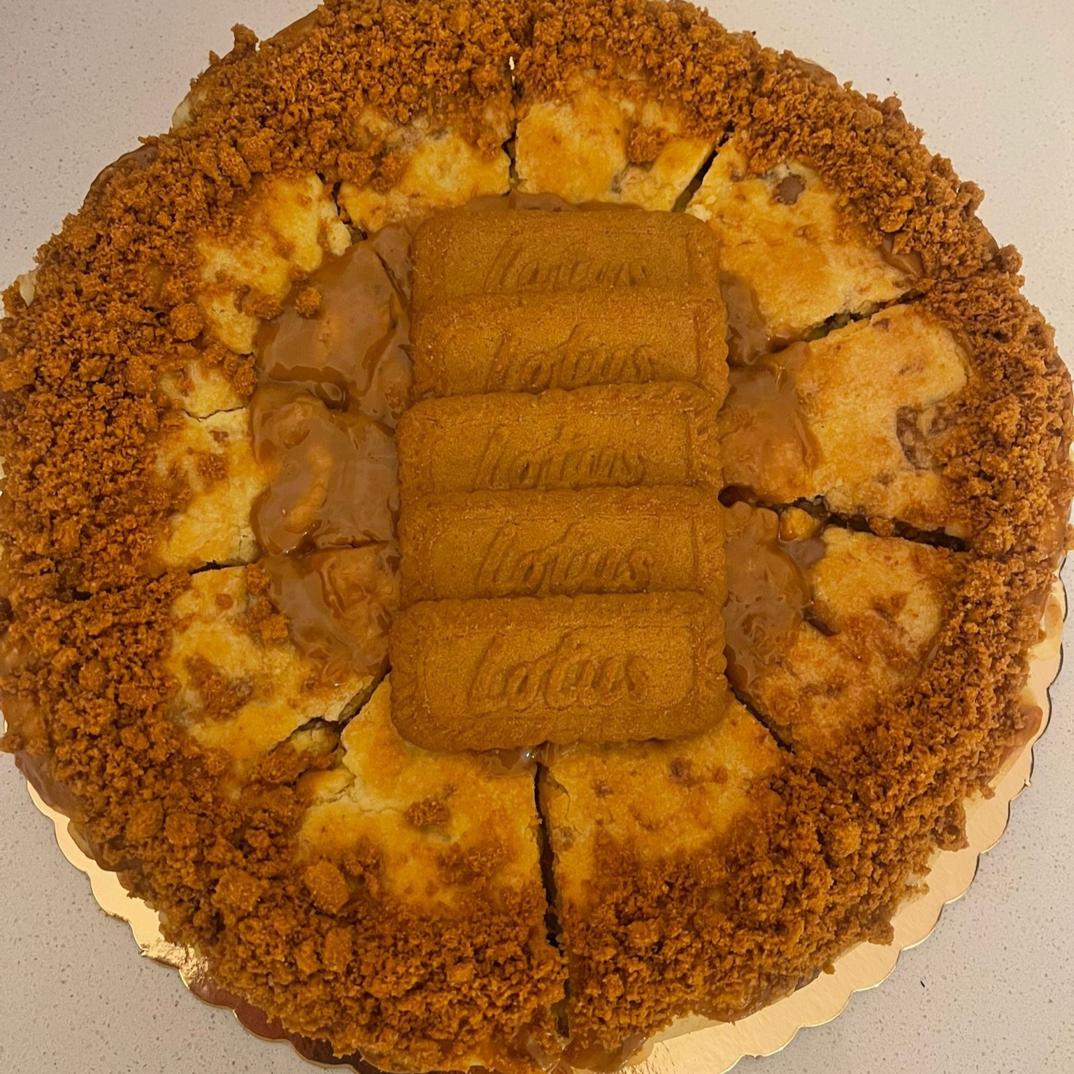 Lotuslu Dev Cookie