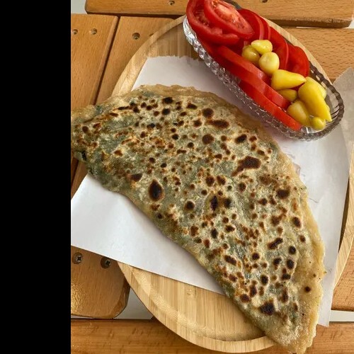 Ispanaklı D Börek