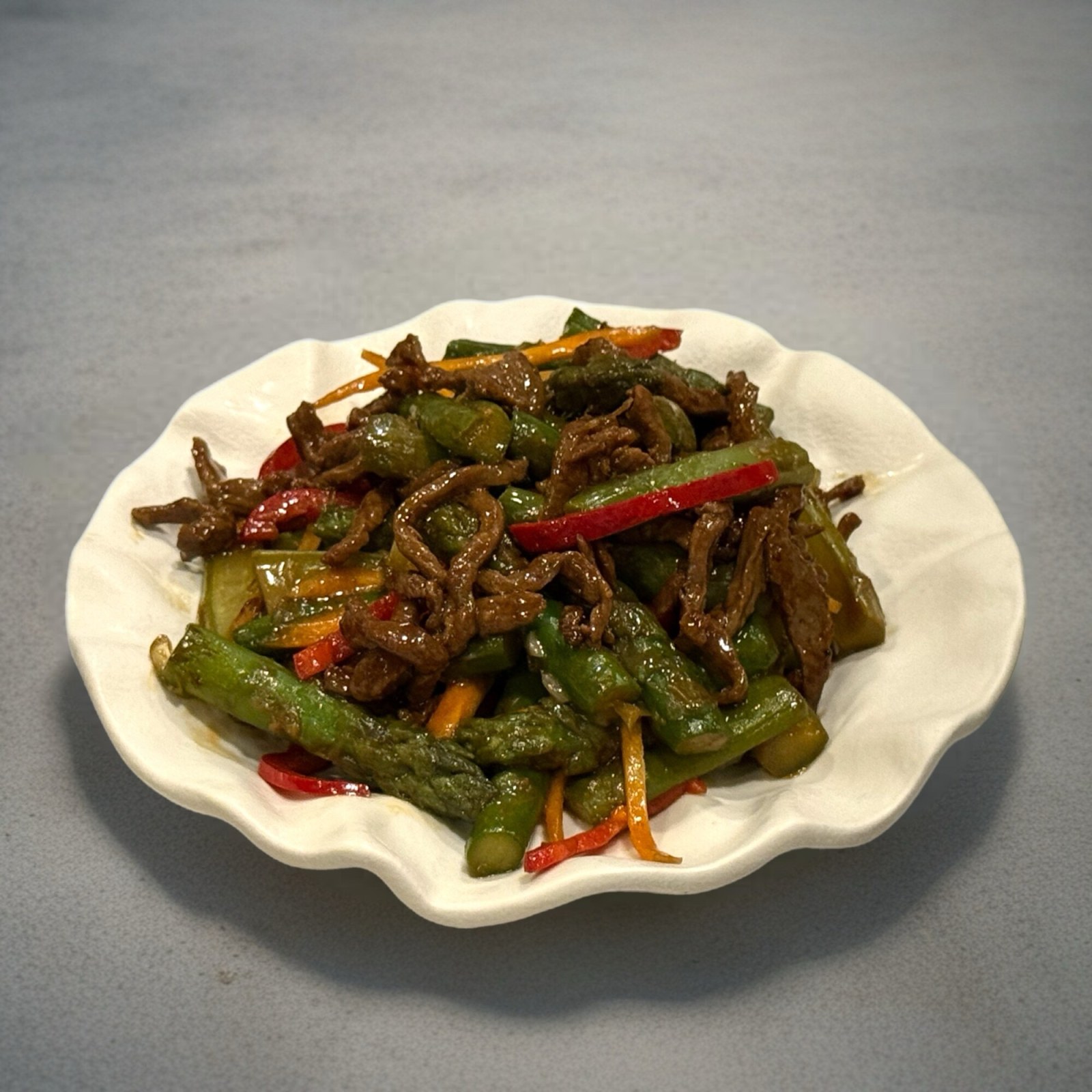 Kuşkonmazlı Dana Eti
