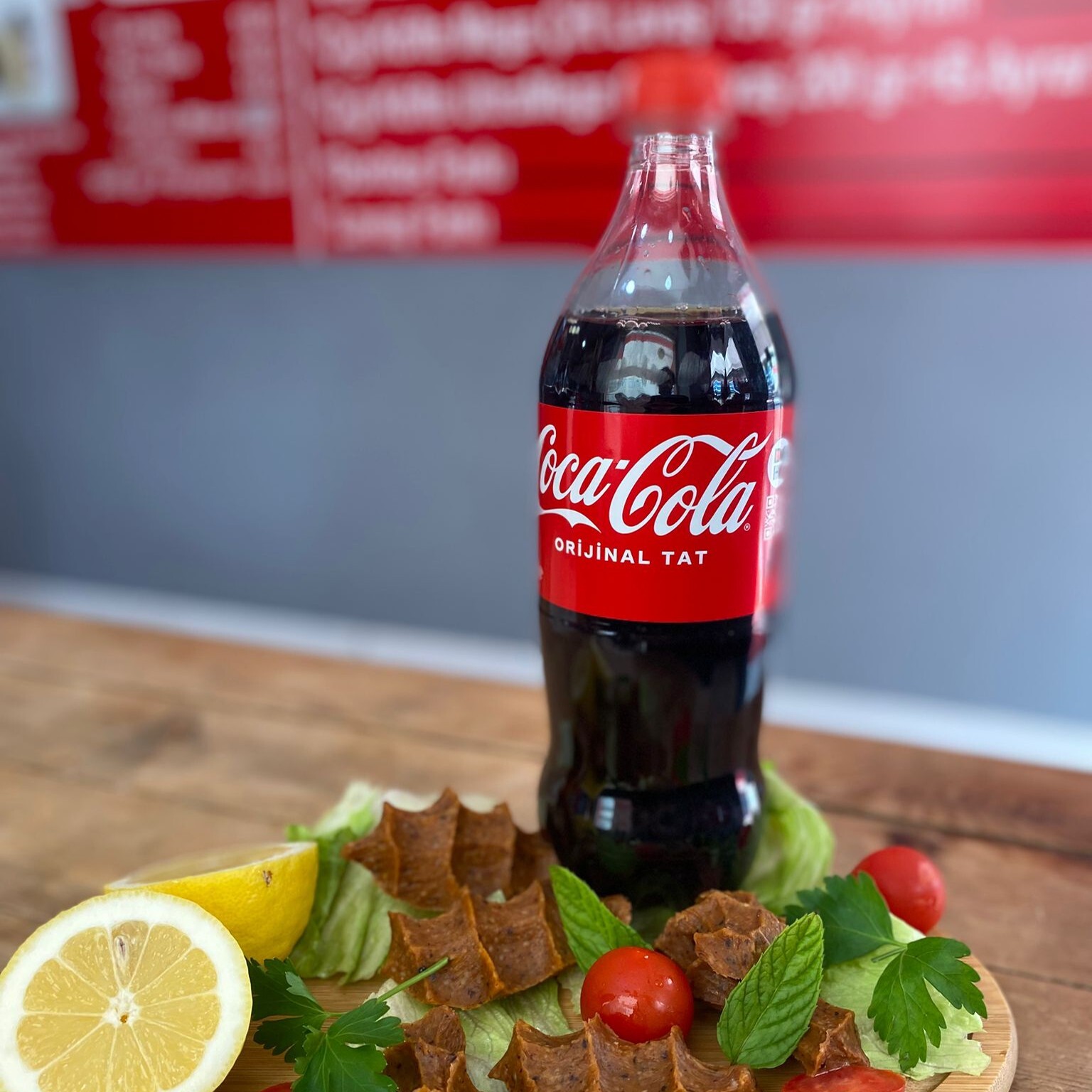 Fırsat Ürün 500 gr Çiğ Köfte + 1 Litre Coca Cola