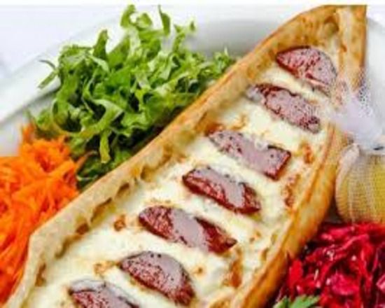 Sucuklu Kaşarlı Karadeniz Pİdesi