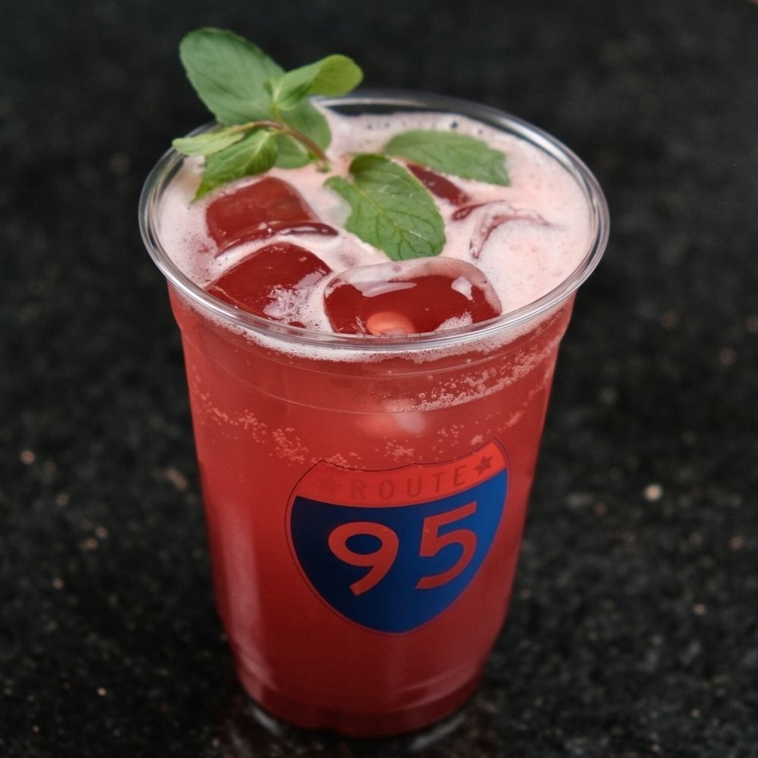 Strawberry Virgin Mojito (14 Oz.)