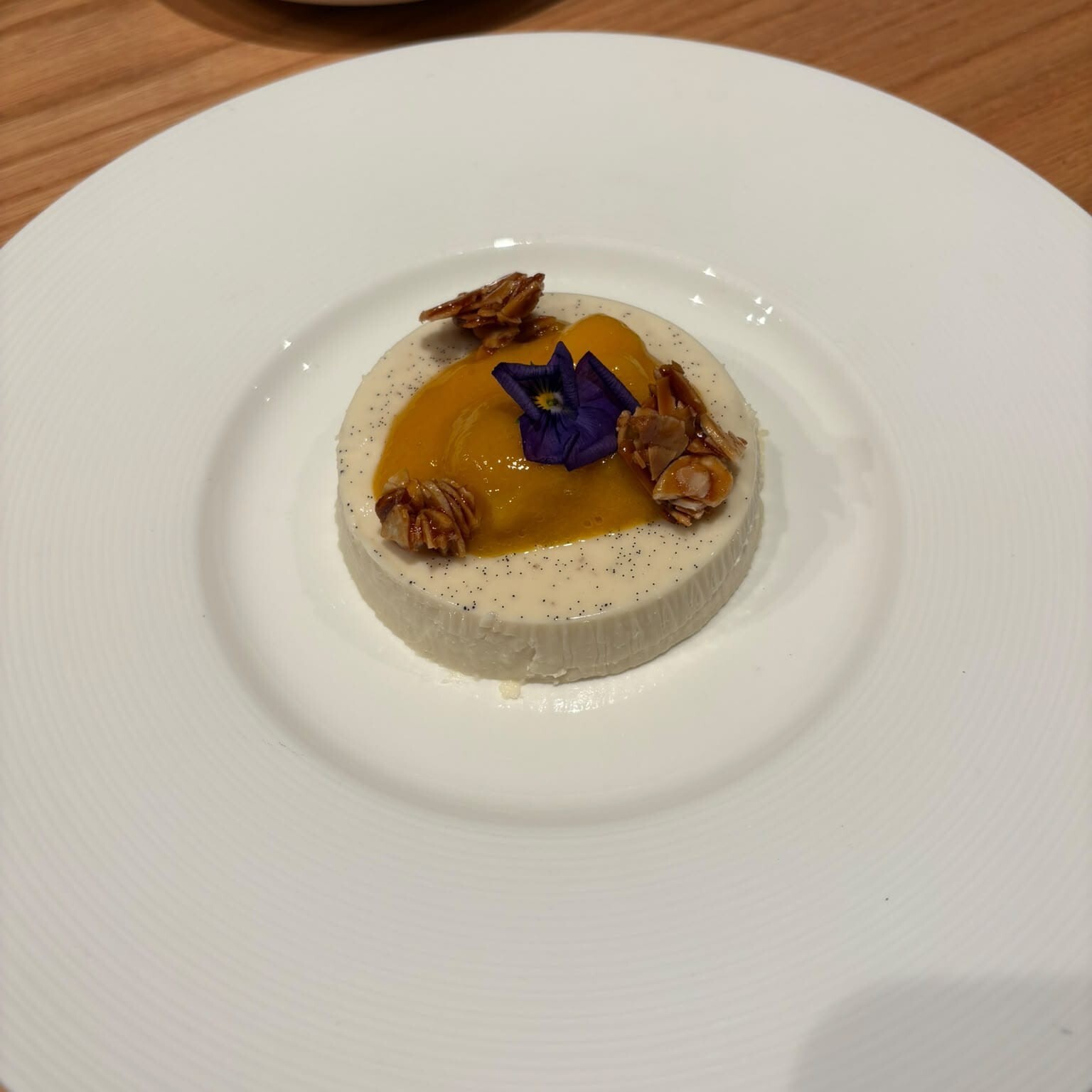 Limonlu Verbena Pannacotta