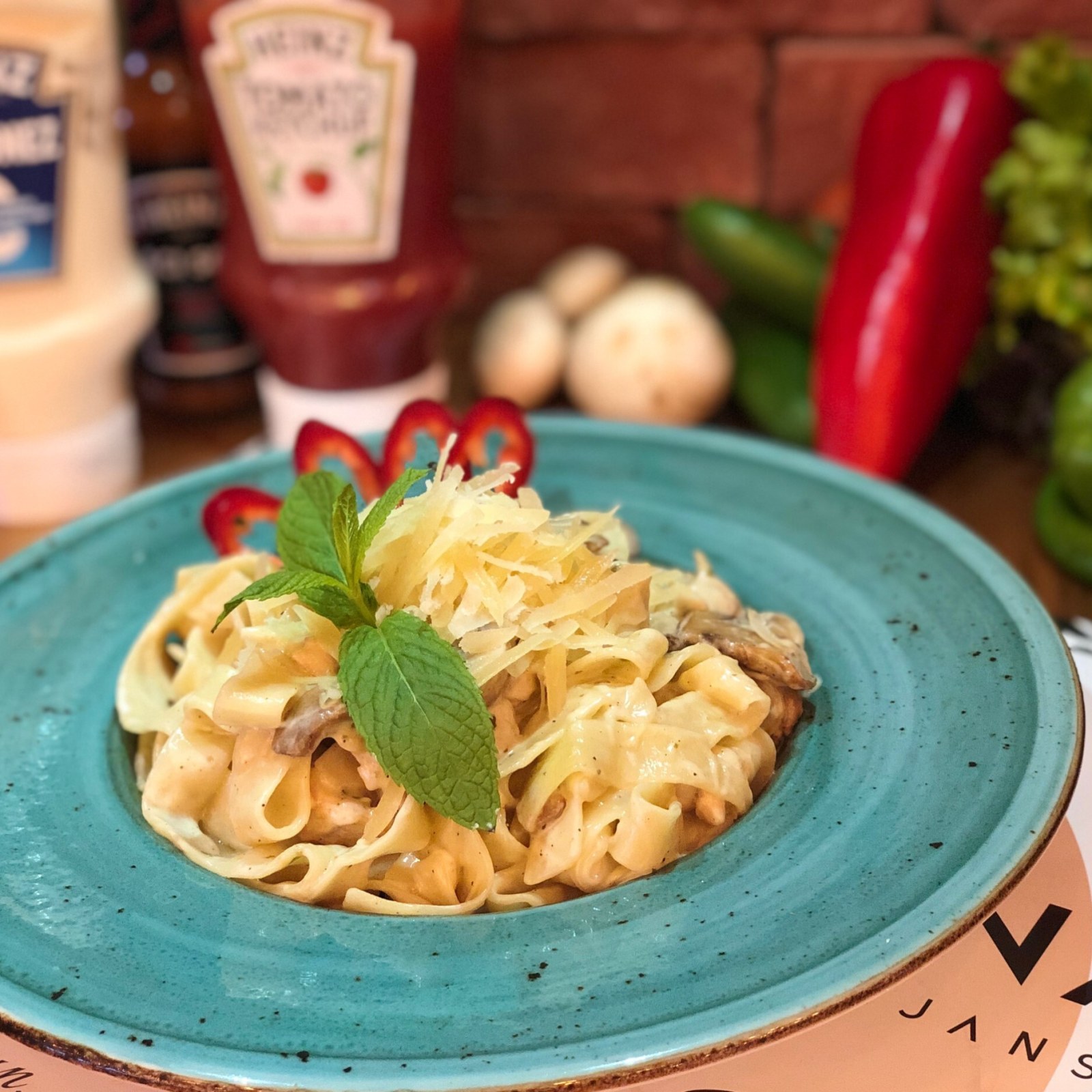 Tavuklu Fettucini