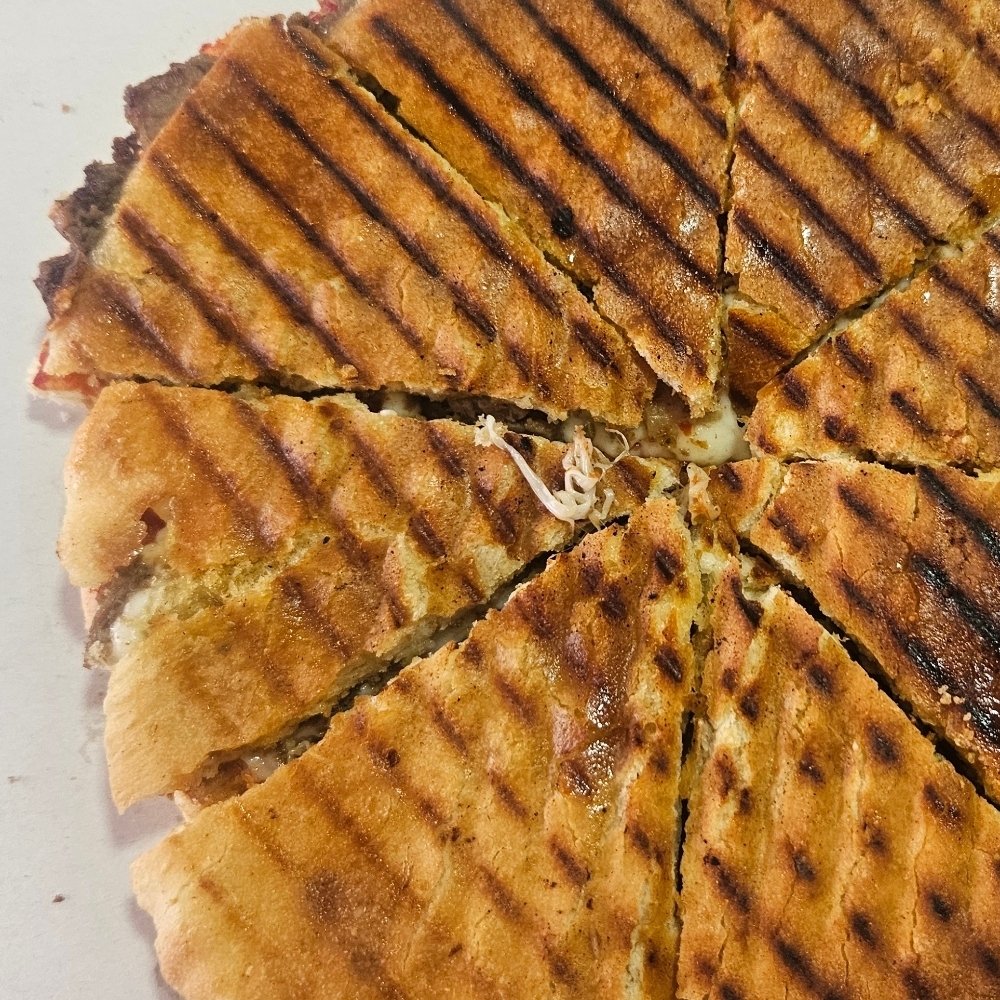 Kavurma Kaşarlı Sanayi Usulü Bazlama
