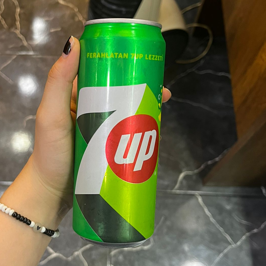 7UP