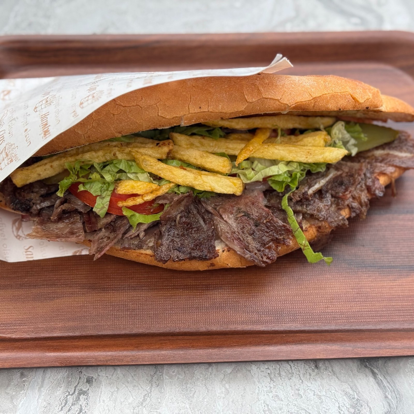 Ekmek Arası Et Döner