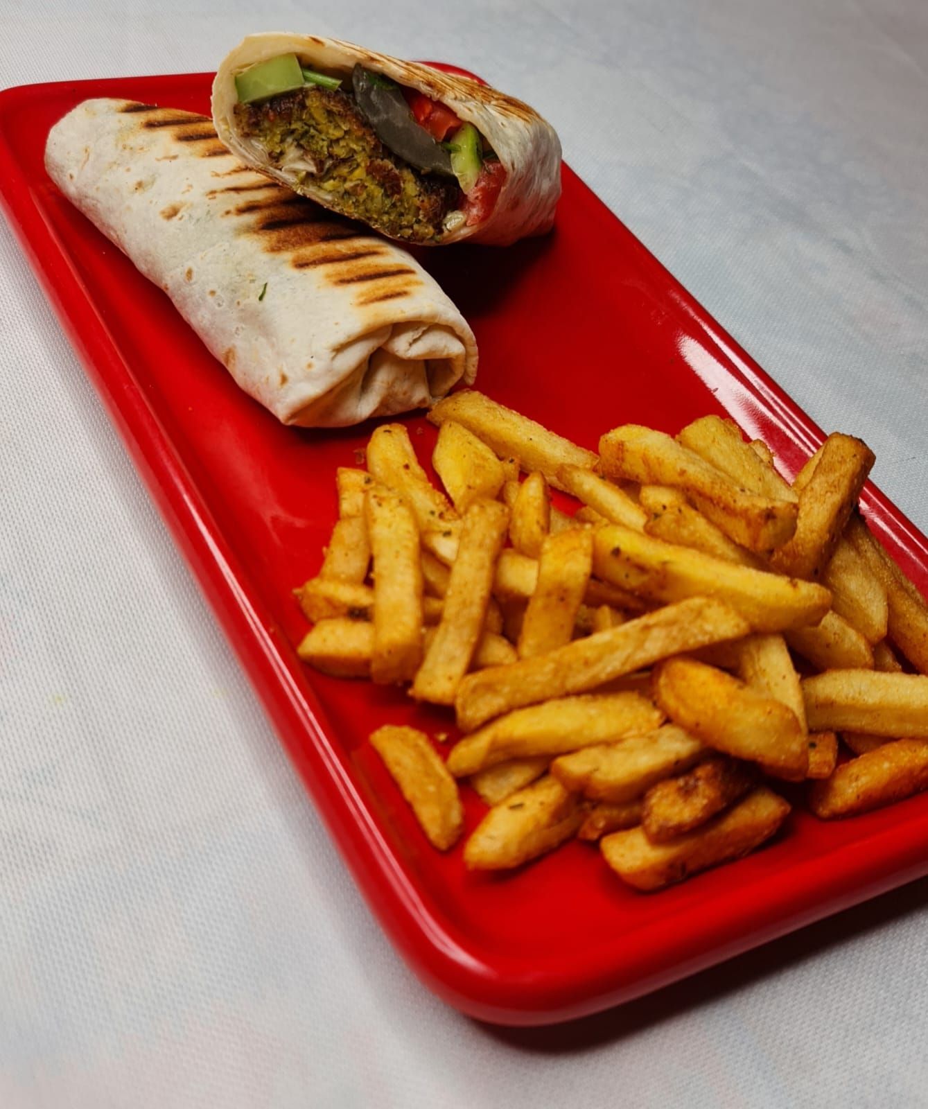 Mozzarellalı Falafel Wrap