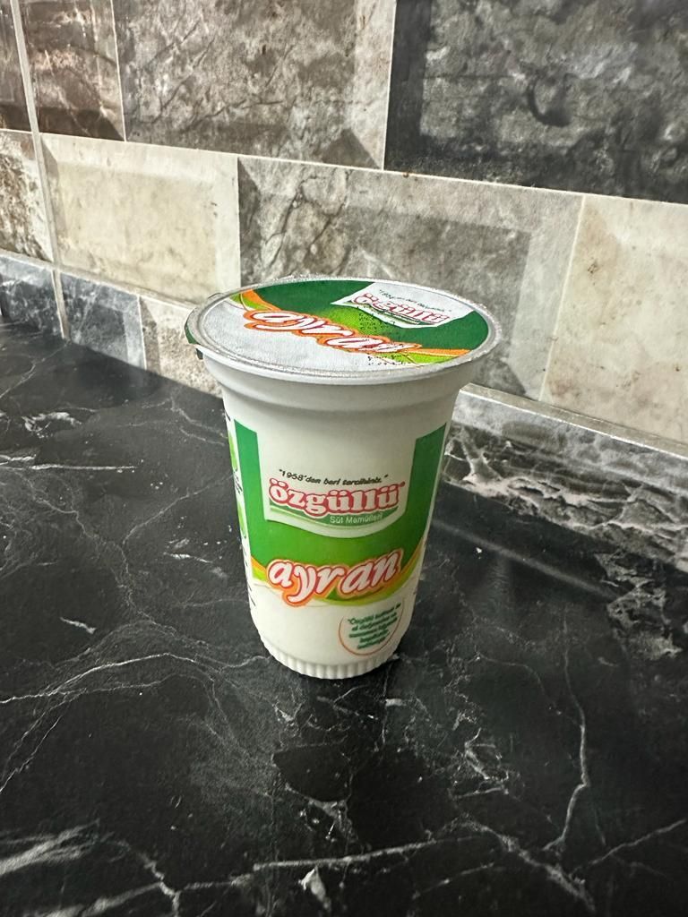 Özgüllü Küçük Ayran (180 ml)