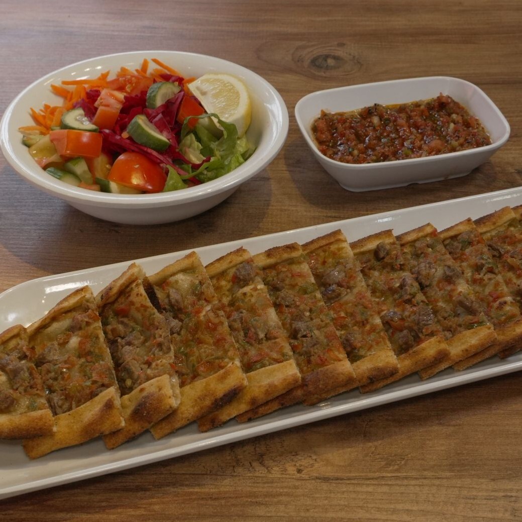 Kuşbaşılı Pide (70 cm.)
