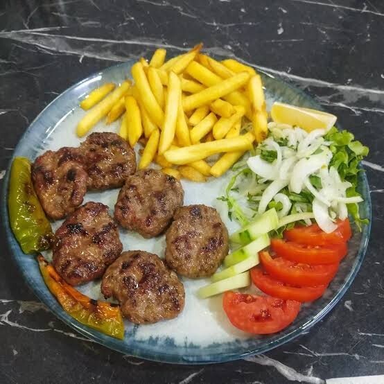 Porsiyon Köfte