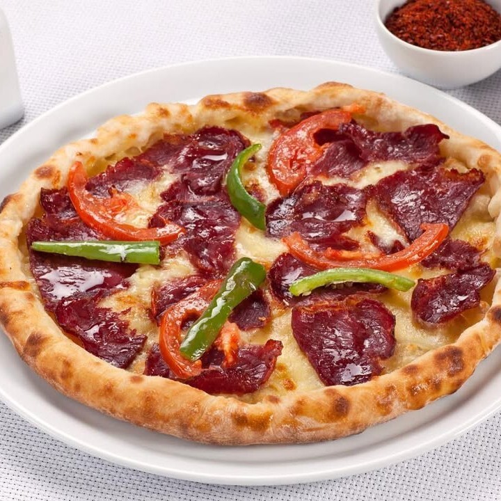 Pastırmalı Pide