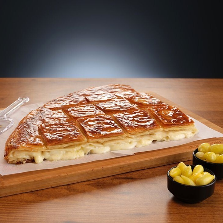 Bülent Börek Peynirli (1500 Gr)