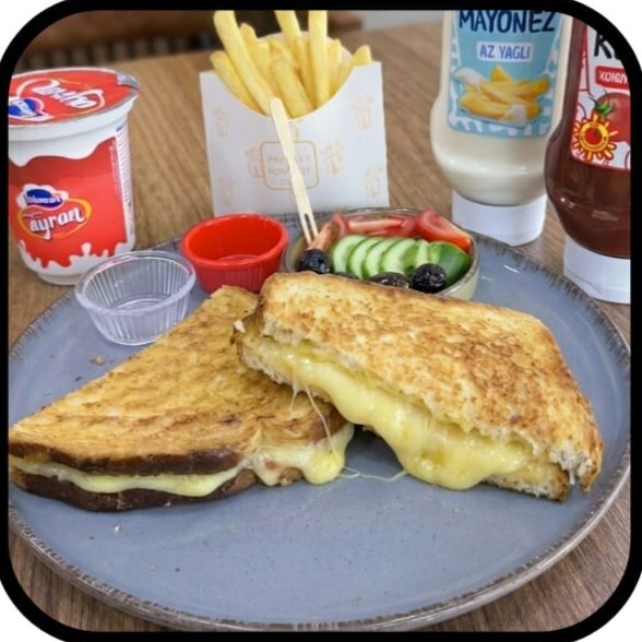 Tost Menü