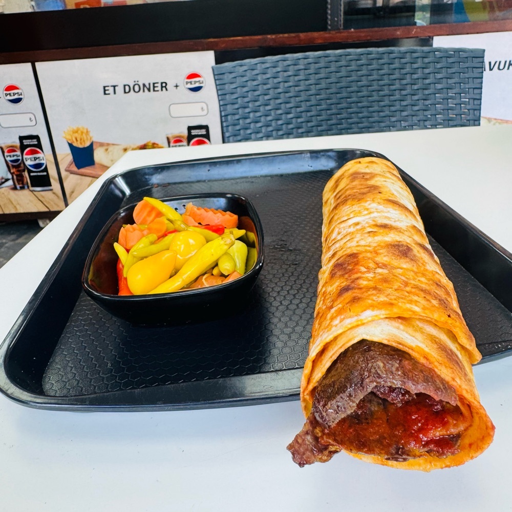 Kaşarlı Et Döner Dürüm