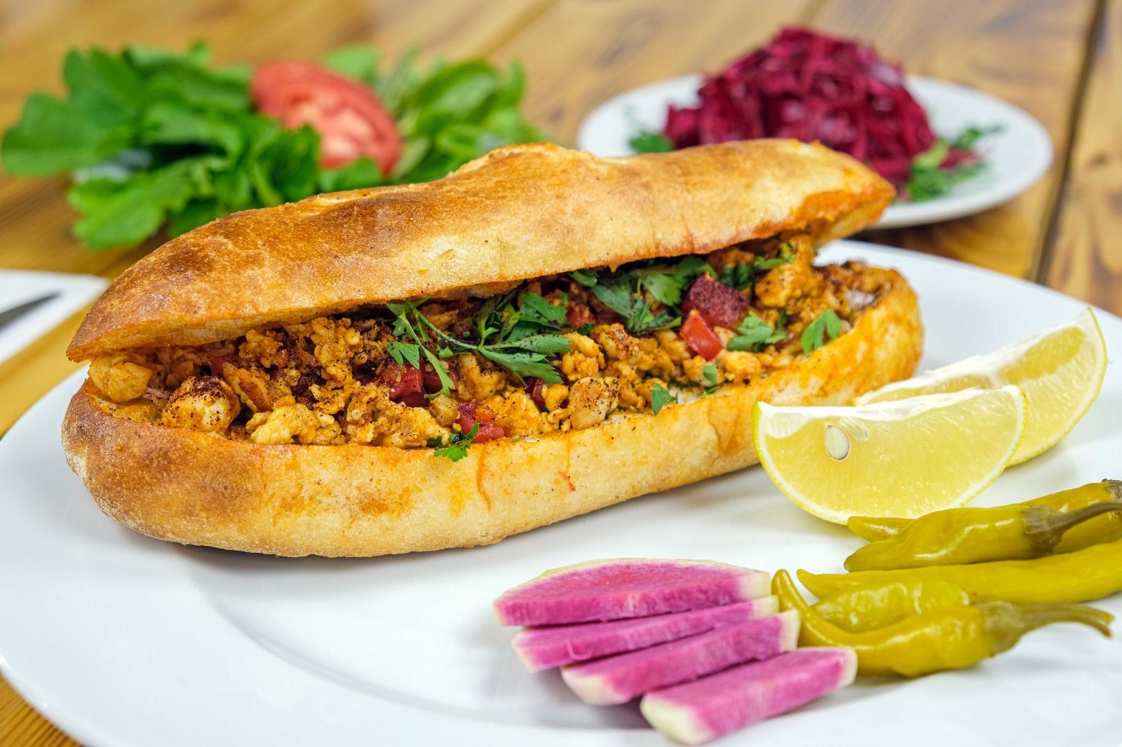 Ekmek Arası Tavuk Tantuni