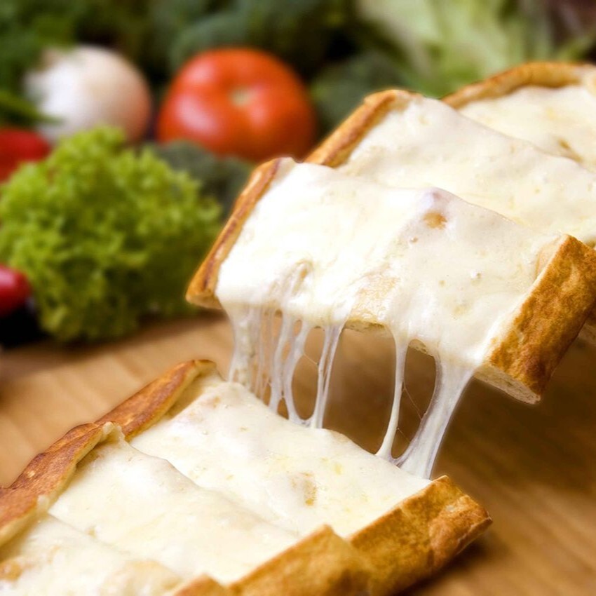 Kaşarlı Pide