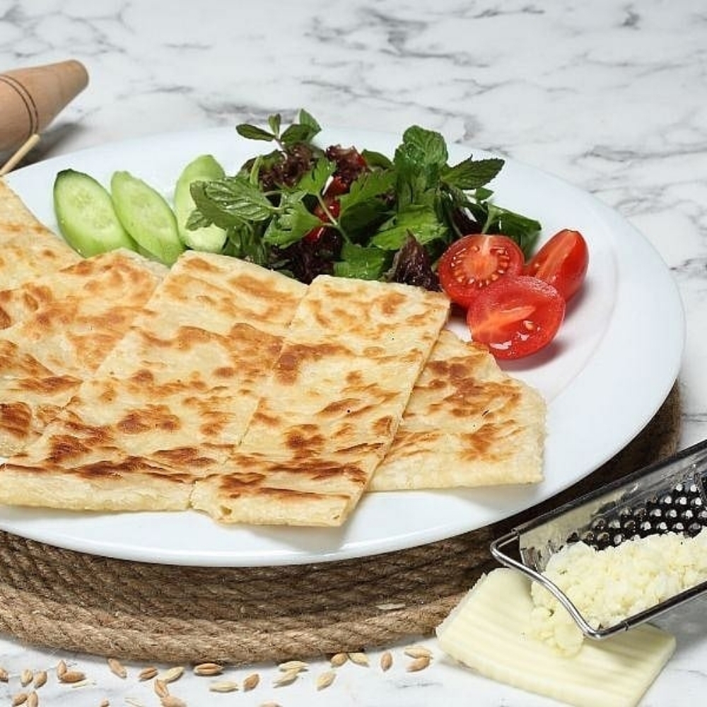 Tulum Peyniri ve Yumurtalı Gözleme