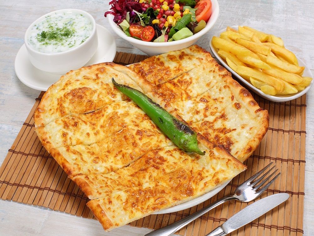 Kaşarlı Pide